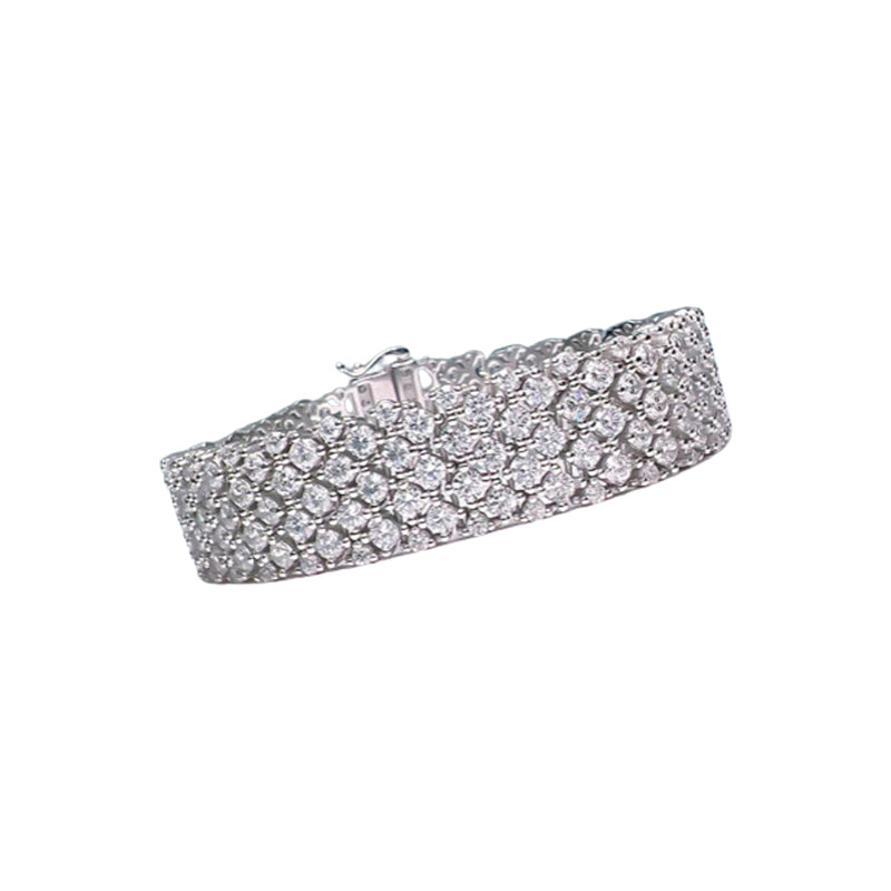 European and American Luxury 925 Silver Bracelet with Carbon Diamond
