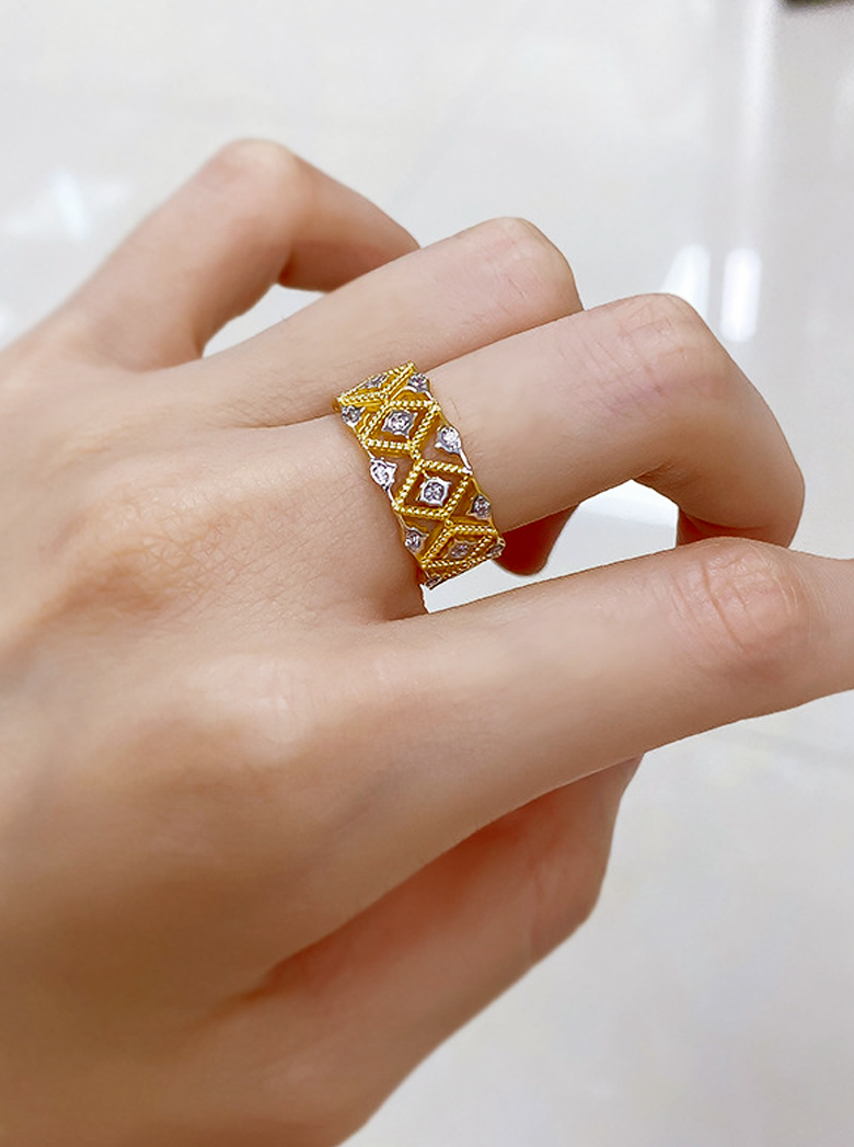 French Hollow Geometric Lace Full Diamond Ring - Balmas Jewelry